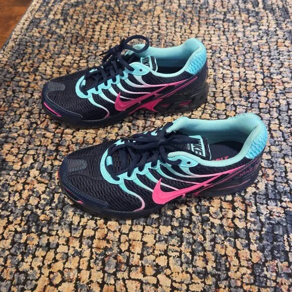 Nike Women's Sneakers - Navy, Pink, Teal - FITS LIKE AN 8.5 (actual size is 9) - Picture 3 of 7